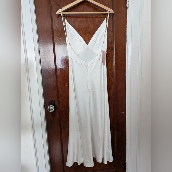 NWT Jenny Yoo Kelly V-Neck Slip Dress - Size 4 - Picture 2 of 7